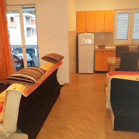 Apartmani Slavica 마카르스카 외부 사진